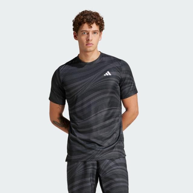 【adidas 愛迪達】短袖上衣 男 訓練 慢跑 亞規 CLUB GRAPH TEE 黑 JF8422