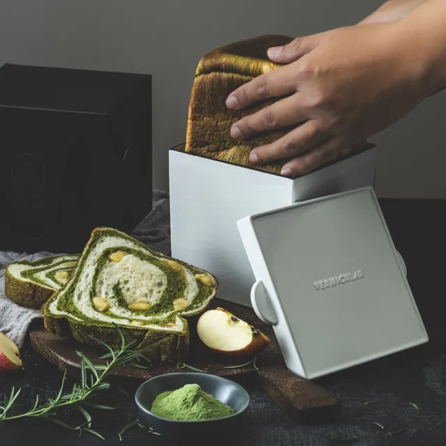 【Vermicular】琺瑯鑄鐵鍋方型深烤模+琺瑯鑄鐵鍋14CM(鑄鐵鍋/鑄鐵湯鍋/鑄鐵烤模/吐司模/烘焙)