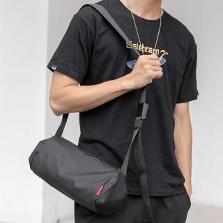 【MoonDy】健身包 運動包 男生包包 斜揹包 側揹包 斜挎包 小圓筒桶包 肩揹包 男圓桶包 男生包包