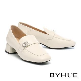 【BYHUE】別致品味方釦寬帶全真皮軟芯樂福方頭高跟鞋(白)