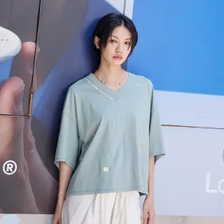 【gozo】咖啡標語V領立體袖涼感T恤(兩色)