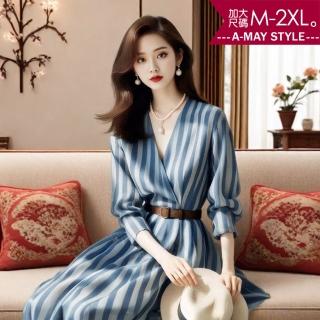【艾美時尚】夏新品 中大尺碼女裝 洋裝 復古時髦條紋V領顯瘦中長版連身洋裝。M-2XL(淺藍.預購)