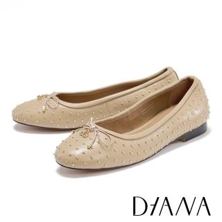 【DIANA】甜美蝴蝶結柔軟羊皮釘珠平底娃娃鞋(裸色)