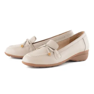 【MAGY】素面真皮細帶蝴蝶結樂福低跟鞋(米色)