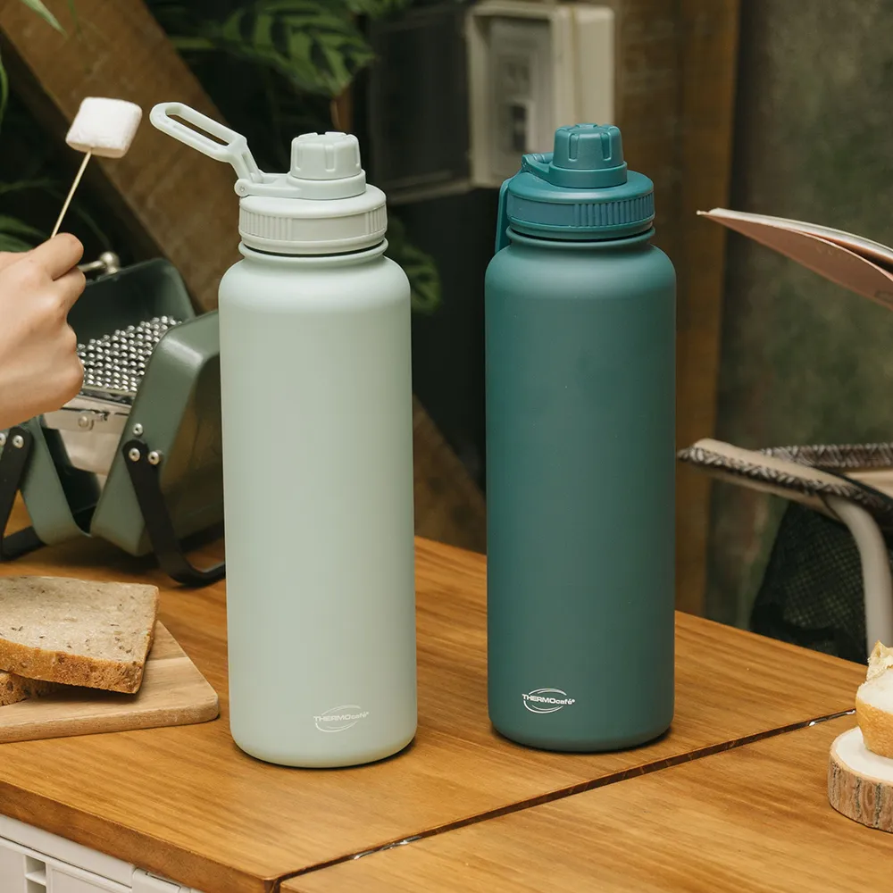 【THERMOcafe 凱菲】不鏽鋼彈蓋直飲真空保溫杯1200ml(TCSB-1200)