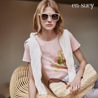 【en-suey 銀穗】森林系繡花印圖短袖上衣-女