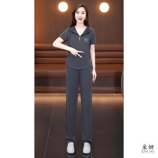 【CHAI YAN 採妍】二件式 抽繩拉鍊連帽水鑽短袖上衣+抽繩鬆緊水鑽長褲(春夏新款套裝-65-78公斤可穿)