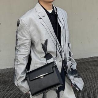 【LEESA】618 高階感\硬殼包包\黑色包包\休閒通勤包\單肩包\小方包\斜背公事包\包包\口蓋包\信封包\