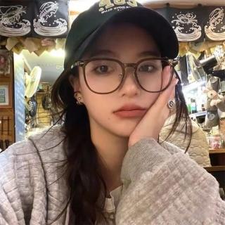 【LEEHER】方框眼鏡/無度數眼鏡/素顏眼鏡/小臉神器/女生眼鏡/穿搭小物/超輕/眼鏡/大框眼鏡/豹紋眼鏡/百搭