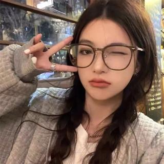 【KT DADA】大框眼鏡 豹紋眼鏡 眼鏡框 無度數眼鏡 小臉神器 女生眼鏡 穿搭小物 超輕 方框眼鏡 眼鏡