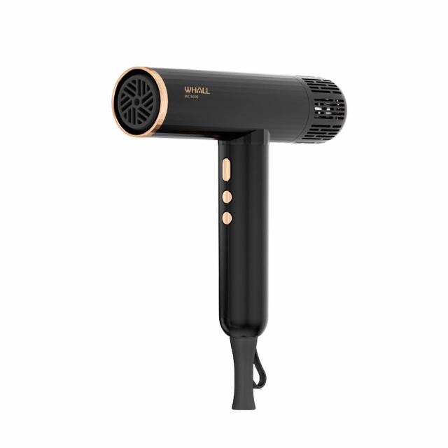  WHALL WD-1000K 吹風機採用1200W強力瓦數，提供三段風速與三段溫度設定，適合各種髮質快速乾髮。輕巧設計僅434g，尺寸193x230x47.5mm，黑色系外觀時尚耐用。標準配件包含烘罩器與集中吹嘴，中國製造，BSMI認證R31310，享1年保固。非折疊式機身，110V電壓使用，完美家用吹風機選擇！ 