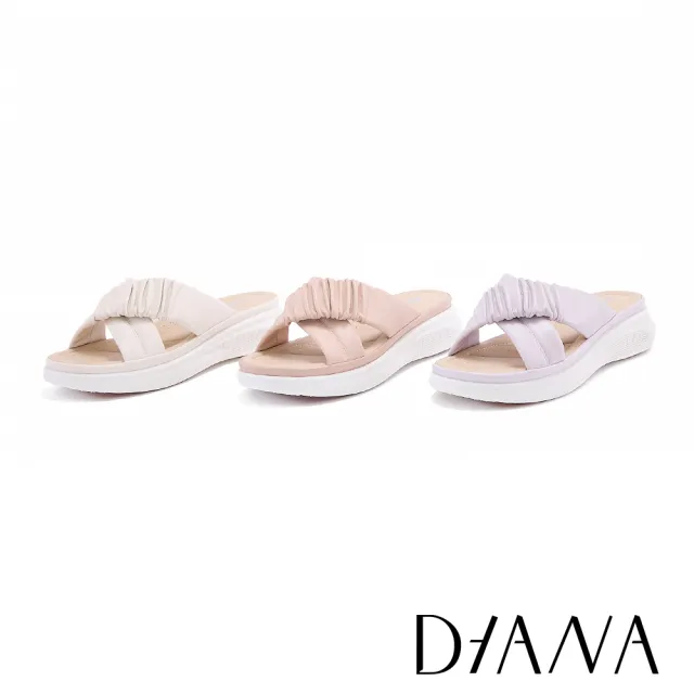 【DIANA】質感羊皮皺褶交叉厚底拖鞋(米白)