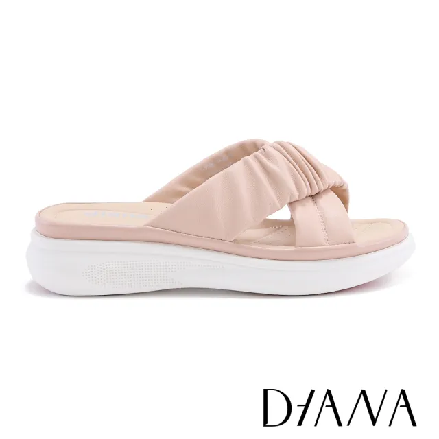 【DIANA】質感羊皮皺褶交叉厚底拖鞋(粉色)