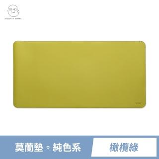 【頑皮鬼】橄欖綠｜PU皮革x軟木 雙材質加大加寬桌墊滑鼠墊(雙面用防滑防潑水辦公寫字墊滑鼠墊)