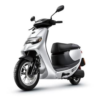 【eMOVING】勁炫125超質款 特仕版(快充型 可在家充電 白牌電動機車)