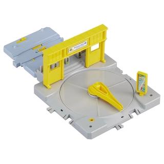 【TAKARA TOMY】PLARAIL 鐵道王國 火車配件 J-31 自動小汽車轉盤(多美火車)