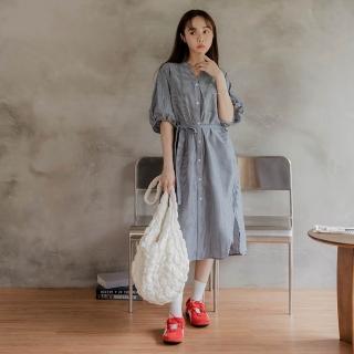 【OB 嚴選】純棉寬鬆V領綁帶開襟五分袖洋裝 《DA10351》