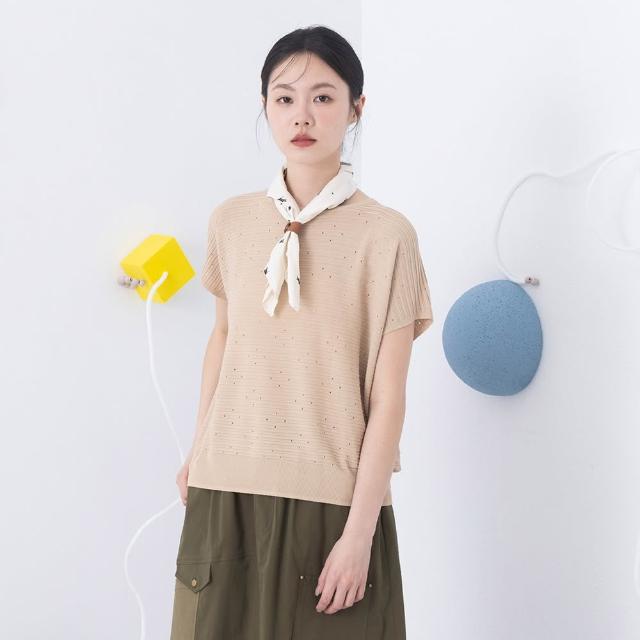 【MOSS CLUB】立體橫紋挑洞連袖針織上衣(黑 卡 杏/魅力商品)