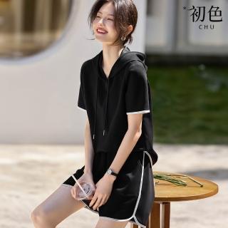 【初色】休閒運動顯瘦連帽短袖T恤上衣女上衣+鬆緊繩拼接撞色休閒褲寬褲短褲套裝-黑色-12138(M-2XL可選)