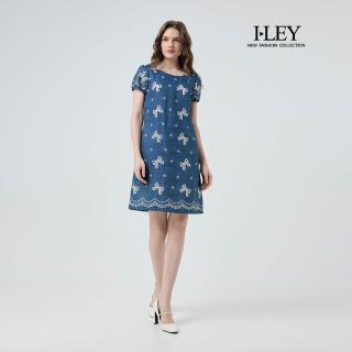 【ILEY 伊蕾】蝴蝶結刺繡棉質修身洋裝(藍；M-XL；1252027120)