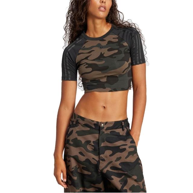 【adidas 愛迪達】女 CAMO BABY TEE 短版 短袖上衣 - JI5740