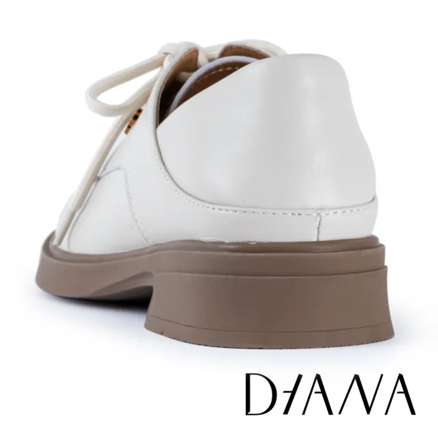 【DIANA】復古學院綁帶柔軟羊皮德比鞋(米色)