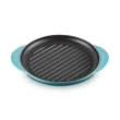 【Le Creuset】琺瑯鑄鐵鍋雙耳圓鐵烤盤25cm(土耳其藍/水手藍/海岸藍 3色選1)