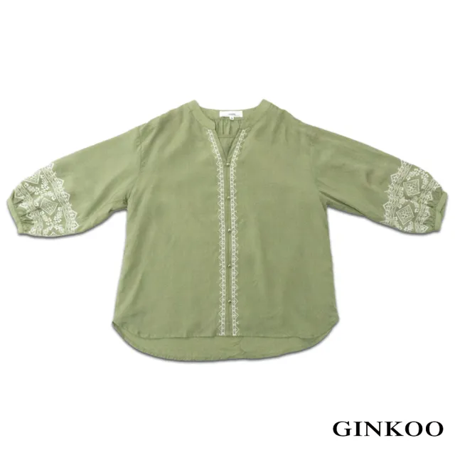 【GINKOO 俊克】棉質花紋七分袖上衣