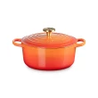 【Le Creuset】典藏琺瑯鑄鐵鍋圓鍋 24 cm(流金火焰橘-百年限定淡金頭-內鍋白)