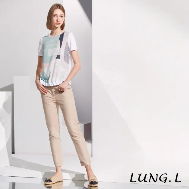 【LUNG.L 林佳樺】LR59A 白色前片幾何印花燙鑽短袖女裝上衣(春夏新品)