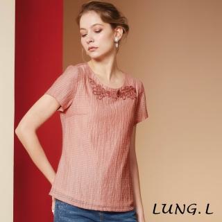 【LUNG.L 林佳樺】LS08A 珊瑚粉色泡泡布搭配電繡短袖女裝上衣(春夏新品)