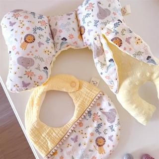 【Lianne baby】彌月禮盒組 臺灣手作職人韓國布 獅子王ZOO蝴蝶枕圍兜組(嬰兒圍兜 新生兒禮盒 收涎禮)