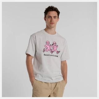 【NEW BALANCE】NB 插畫家短袖上衣 運動 休閒 美版 男 灰(MT51969AHH-F)