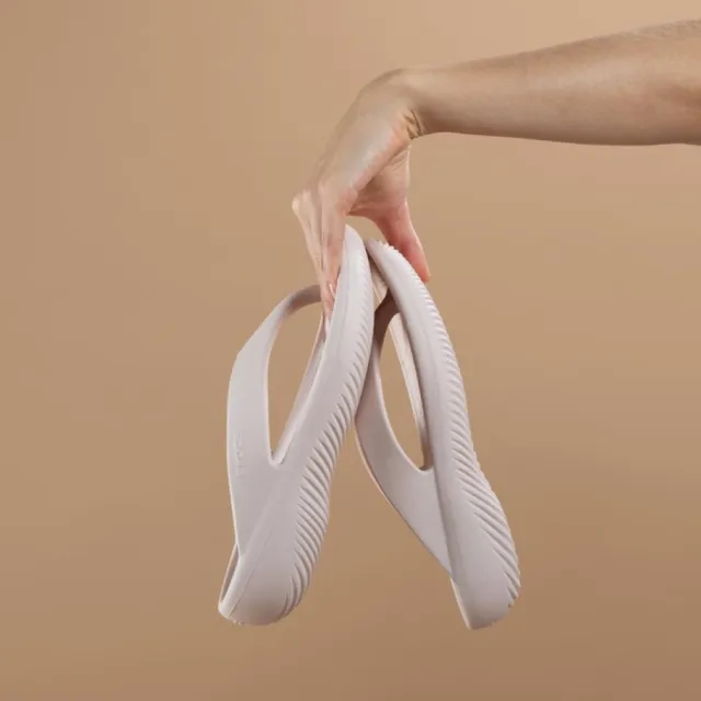 【Crocs】女鞋 麵包女士人字拖(211100)
