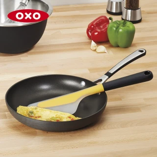 【美國OXO】好好握矽膠歐姆蛋神器 煎蛋專用鍋鏟(好翻面 專為圓鍋設計)