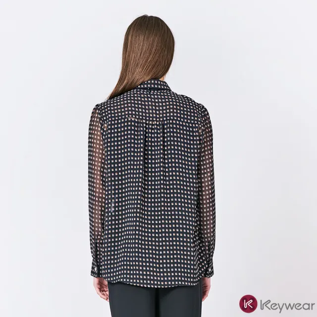 【KeyWear 奇威名品】微透膚蝴蝶結方格雪紡長袖襯衫