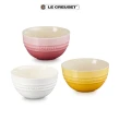 【Le Creuset】琺瑯鑄鐵媽咪鍋 28cm 雪紡粉/櫻桃紅 2色選1(贈韓式飯碗3入)