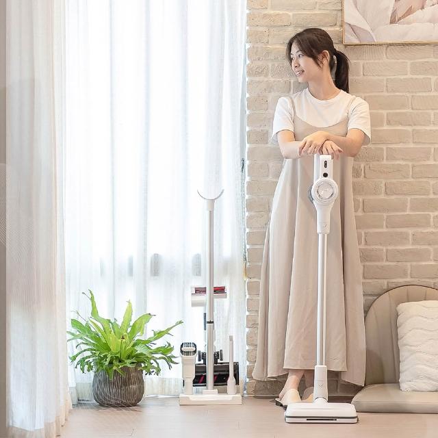  JWAY JY-SV16M 手持式清潔機，輕巧設計僅1kg-2kg，方便單手操作，適合日常家務清潔。提供1年完整保固，品質保證，讓您輕鬆去除汙垢、灰塵，維持居家乾淨舒適。高效能馬達，適用多種表面，您的理想清潔夥伴！ 