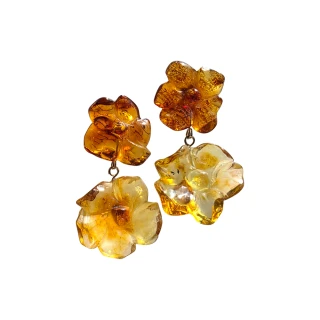 【優雅琥珀】來自波羅地海 雙色琥珀 浪漫花朵耳環(雙色琥珀 花朵刻紋耳環 具鑑定證書)