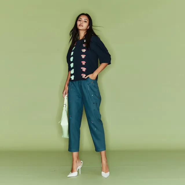 【ICHE 衣哲】Cop.Copine法式設計3D立體抓摺五分袖印花造型上衣(兩色)