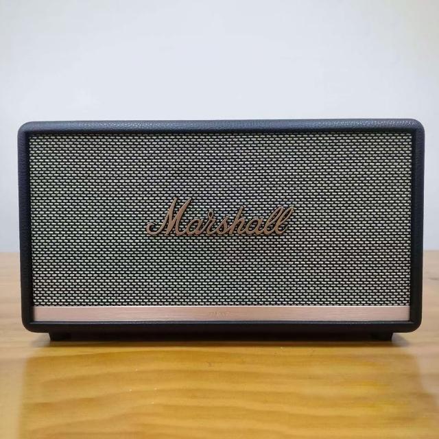 Marshall 馬歇爾 Stanmore II 桌上型多媒體喇叭，採用經典復古設計，提供 ALL IN ONE (AIO) 功能與藍芽連線，享受高解析度音效。尺寸 350 x 195 x 185 mm，重量 4.65 kg，黑色系外觀，無 WiFi 支援，中國製造，附 1 年保固，NCC 認證 CCAJ22LP2B20T2，BSMI R38900。適合桌面音樂愛好者，提升居家娛樂體驗。