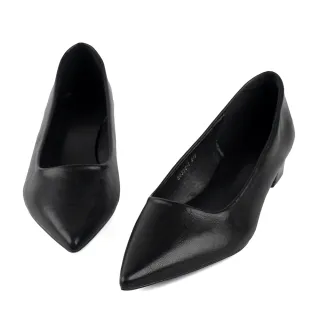 【SANDARU 山打努】跟鞋 質感壓紋尖頭低跟包鞋(黑)