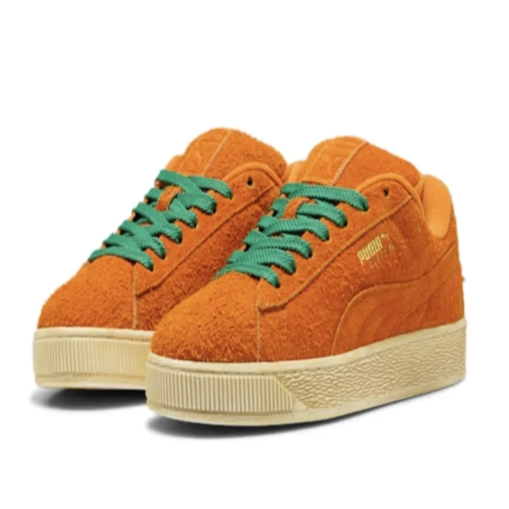 【PUMA】休閒鞋 x Carrots Suede XL 男鞋 女鞋 橘 綠 聯名 麂皮 麵包鞋 398800-01