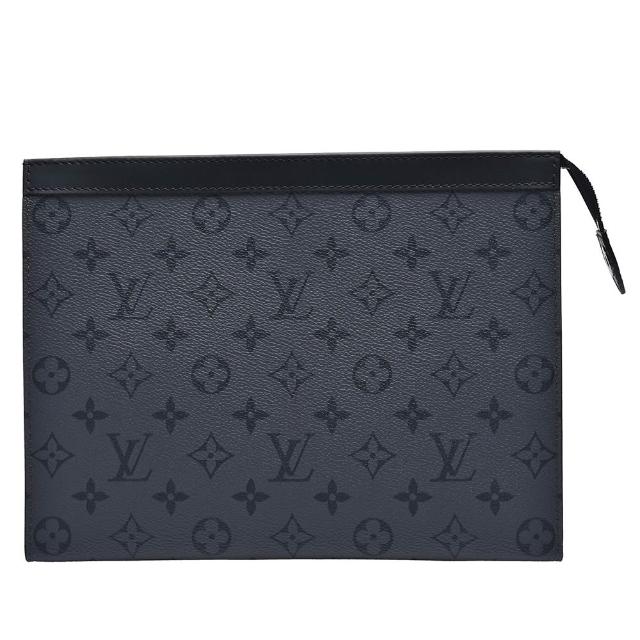LV LOUIS VUITTON 路易威登 M69535 POCHETTE VOYAGE MM 灰色系經典 Eclipse 帆布拉鍊手拿包，採用高質牛皮與帆布製成，內層為布面材質，內設6個夾層與1個內袋，適合日常攜帶與收藏。商品來自歐洲，產地為義大利，適用男性，拉鍊式開口設計，簡約時尚，是時尚愛好者的理想選擇。
