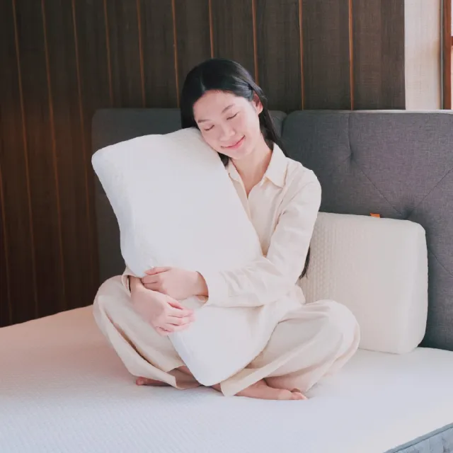 【德國Emma】蝶形釋壓護頸記憶枕(人體工學設計 支撐肩頸)