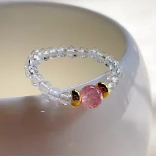 【Penny珮妮】奧地利水晶配草莓晶5mm戒指指環(母親節 情人節 生日禮物 交換禮物 送女友 尾牙 新年 結婚)