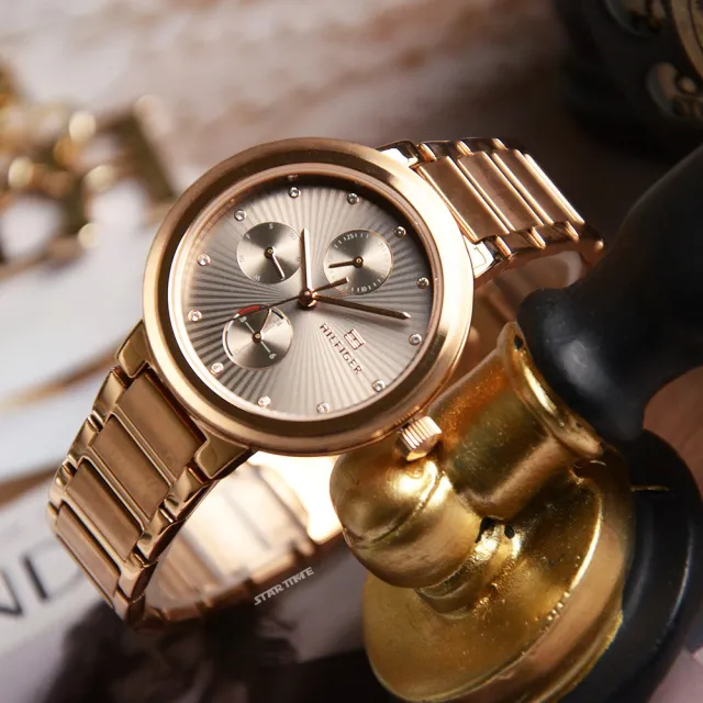 【TOMMY HILFIGER】玫瑰金框 灰面 水鑽刻度 三眼日期顯示 不鏽鋼錶帶 31mm 女錶 手錶 母親節(1782533 ...