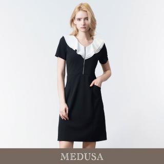 【MEDUSA 曼度莎】現貨-大荷葉V領拉鍊洋裝（M-XL）｜短洋裝 黑色洋裝 荷葉邊洋裝(601-92706)