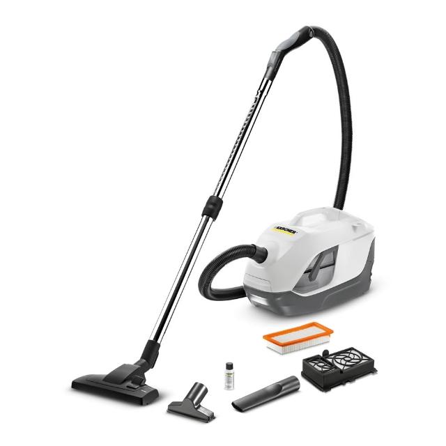  KARCHER 凱馳 DS 6.000 圓筒式吸塵器，德國原裝進口，採用有線設計提供穩定強勁吸力，配備可洗式集塵筒易於清潔維護。尺寸 535 x 289 x 345 mm，重量僅 7.5 公斤，適閤家庭日常使用。附原廠保證書及狹縫吸頭，電壓 110V，享 1 年保固。白色系設計時尚耐看，讓居家清潔更輕鬆高效，是專業吸塵器推薦首選。 