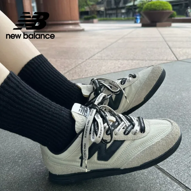【NEW BALANCE】特殊限量款!! RC42復古鞋/運動鞋_中性_白黑色_URC42NAL-D(附雙鞋帶：黑+白)